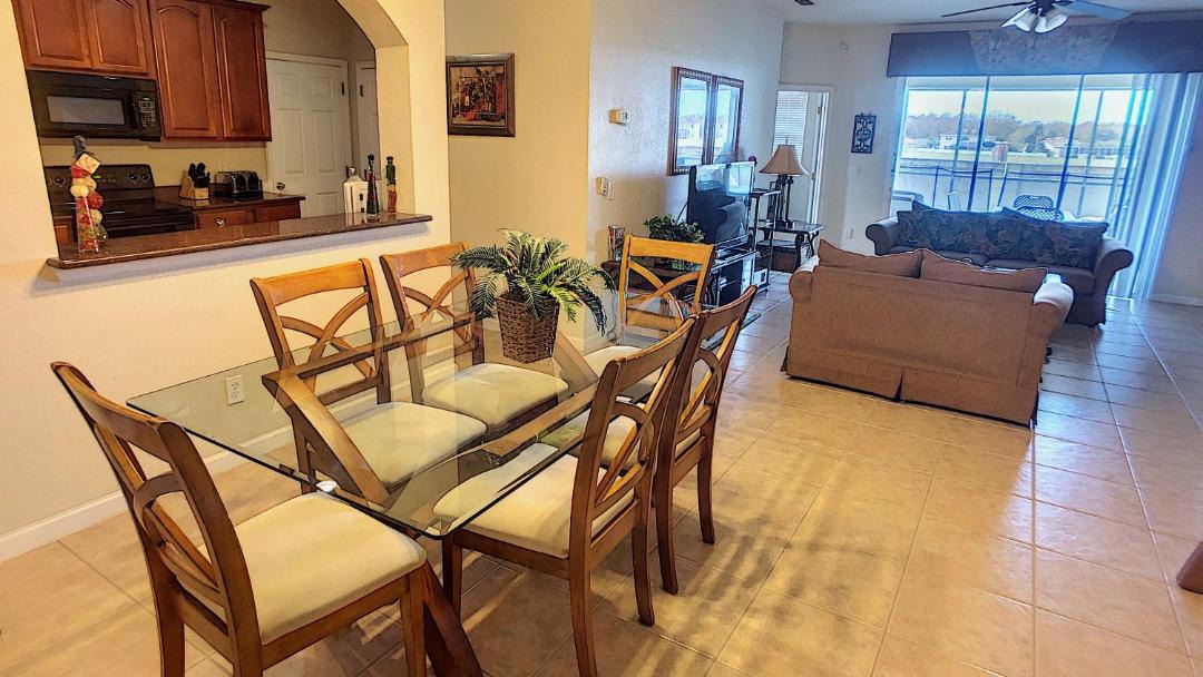 Photo of Livingroom in Trafalgar Village