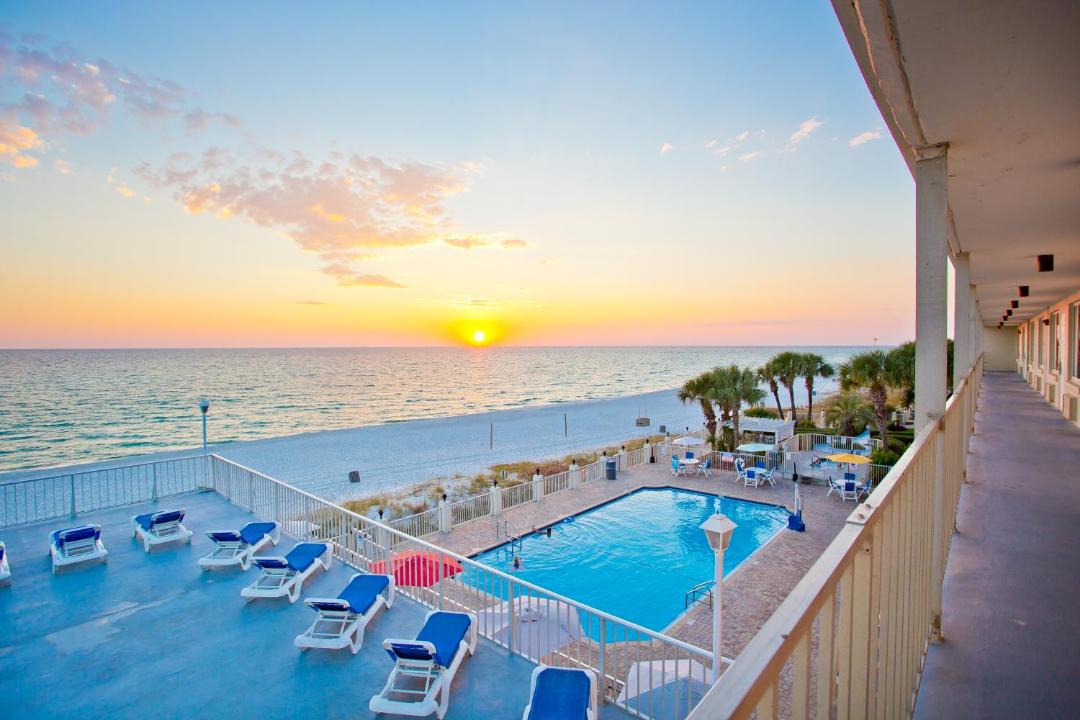 Photo of Patio Balcony in Fort Bay