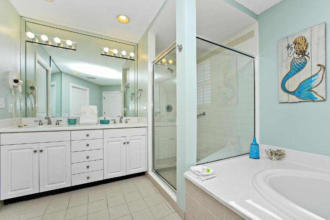 Photo of Bathroom in Silver Sands Beach