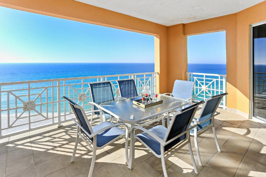 Photo of Patio Balcony in Silver Sands Beach