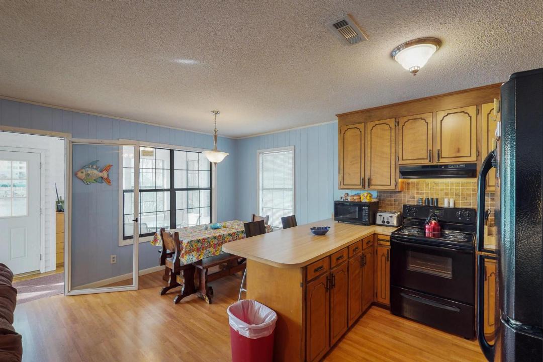 Photo of Kitchen in Bayside Park