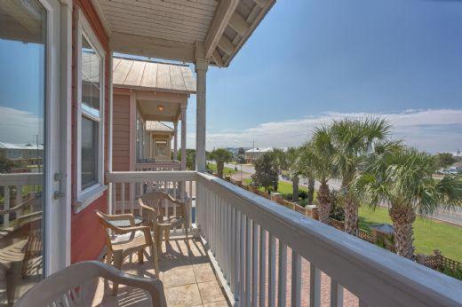 Photo of Patio Balcony in Waterside Village