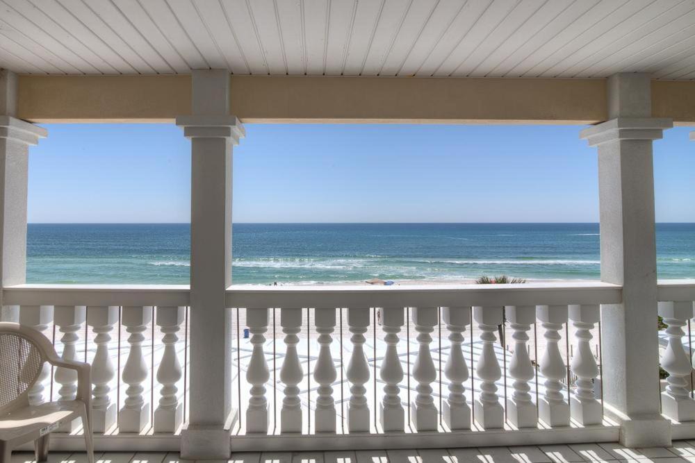 Photo of Patio Balcony in Silver Sands Beach