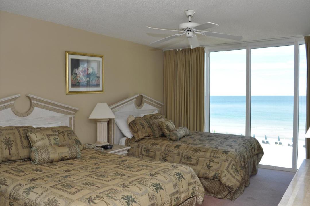 Photo of Bedroom in Long Beach