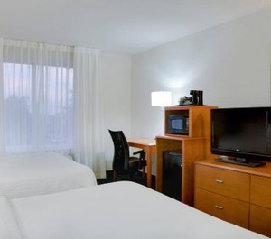 Fairfield Inn 