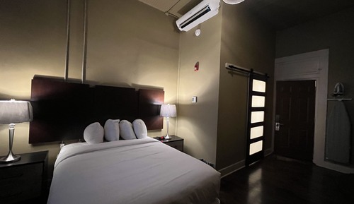 Classic Room