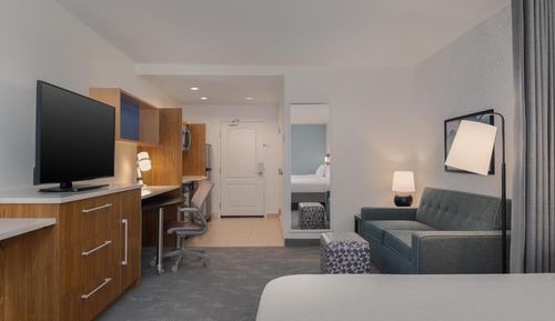 Studio Suite, 1 King Bed, Non Smoking