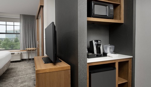 Studio, Multiple Beds, Hearing Accessible (Accessible Bathtub)