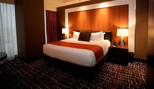 Room, 1 King Bed, Non Smoking (Spa Tower)