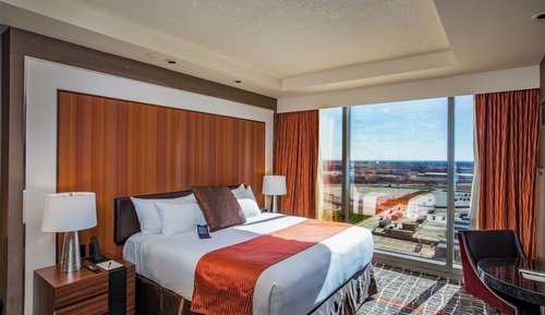 Deluxe Room, 1 King Bed, Non Smoking (Spa Tower)