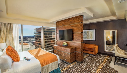 Suite, 1 King Bed, Non Smoking (Wind, Spa Tower)