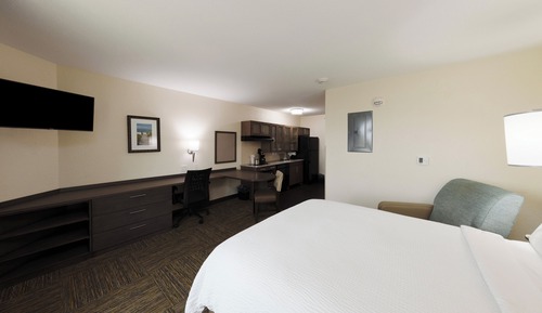 Studio Suite, 1 King Bed, Accessible Bathtub (Mobility)