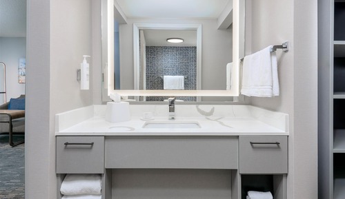Suite, 2 Queen Beds, Non Smoking (1 Bedroom)