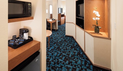 Suite, Multiple Beds, Hearing Accessible (Accessible Bathtub)