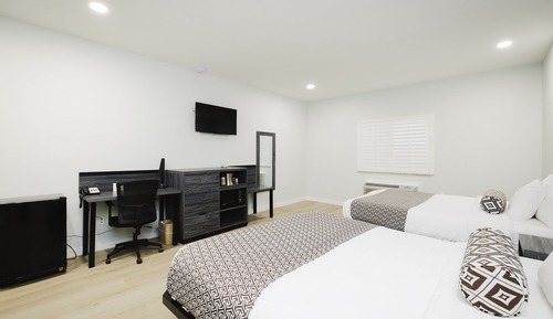 Standard Double Room, Smoking