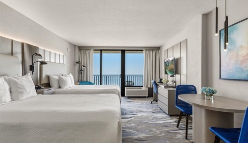 Standard Room, 2 Queen Beds, Kitchen, Partial Ocean View
