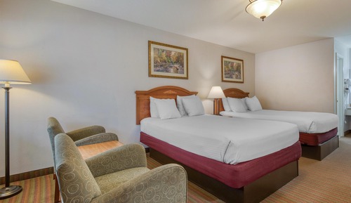 Standard Room, 2 Queen Beds, Non Smoking, Microwave