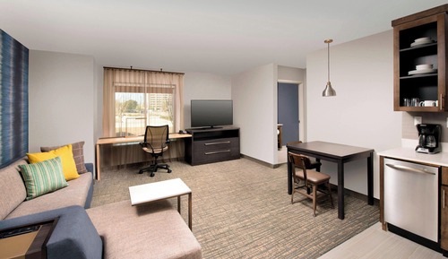 Suite, 1 Bedroom (Hearing Accessible)