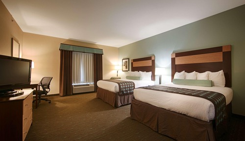 Standard Room, 2 Queen Beds, Accessible, Bathtub