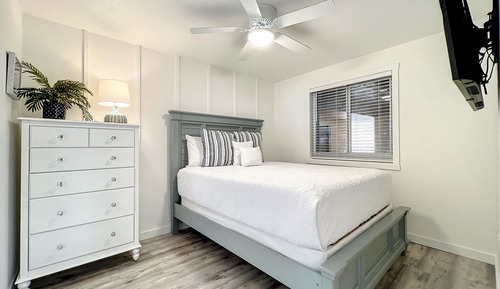 Condo, Multiple Beds, Balcony, Pool View (Oceania Beach Club 305)