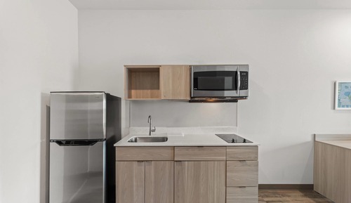 Suite, 1 King Bed with Sofa bed, Non Smoking (w/ Dishwasher)