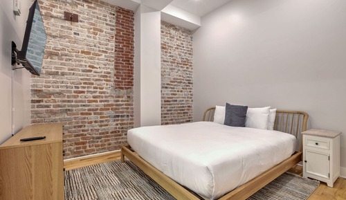 Standard Suite, 2 Bedrooms, Balcony