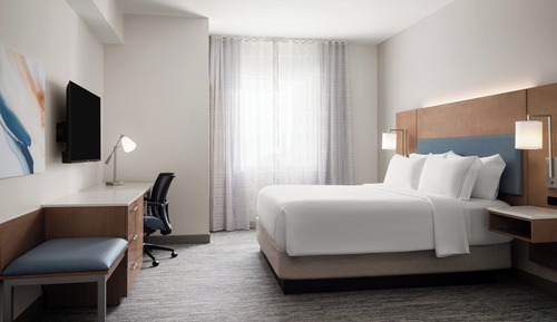 Standard Room, 1 King Bed, Accessible, Non Smoking (Communications, Trainer)