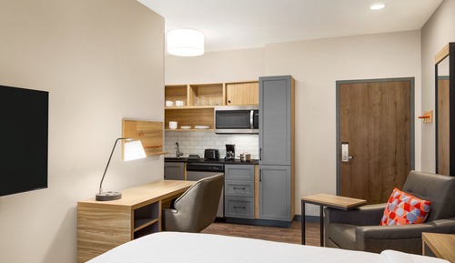 Studio Suite, 1 King Bed, Accessible, Non Smoking (Communications)
