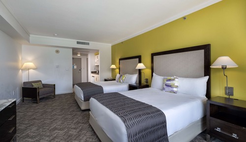 Standard Room, 2 Queen Beds, Balcony, City View