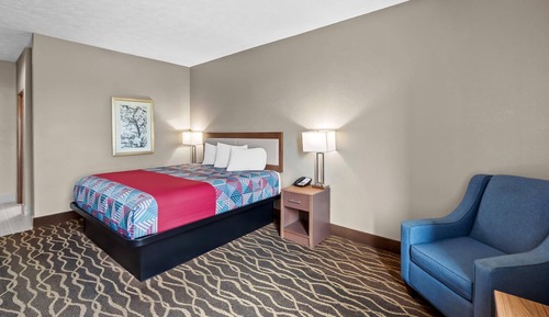 Standard Room, 1 King Bed, Non Smoking