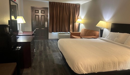 Studio Suite, 1 King Bed, Non Smoking