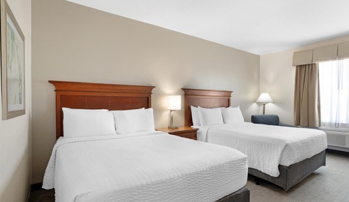 Standard Room, 2 Queen Beds, Accessible, Bathtub