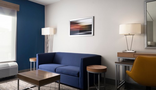 Suite, 1 King Bed (Additional Living Area)