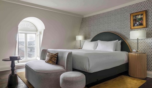Superior Room, 1 King Bed with Sofa bed (Junior Suite King)