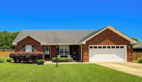 House (3 Bedrooms)