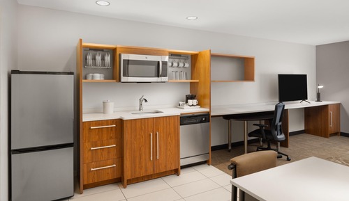 Suite, 1 King Bed, Non Smoking