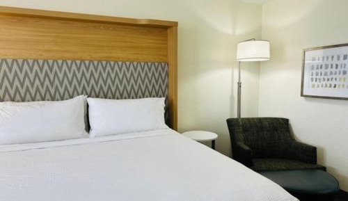 Premium King Room