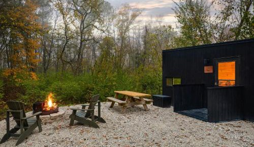 Cabin with Queen Bed - Accessible