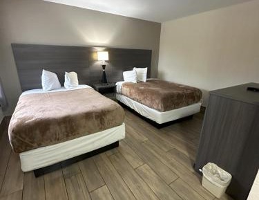 Double Room with Two Double Beds - Non-Smoking