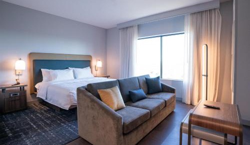King Studio Suite