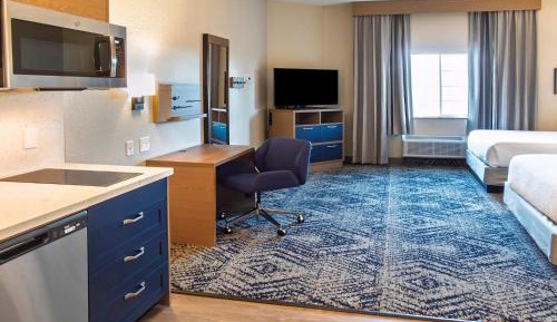 Studio Suite with Two Queen Beds