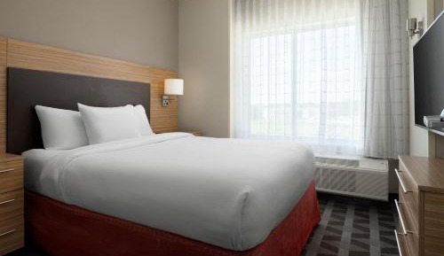 One-Bedroom King Suite with Sofa Bed