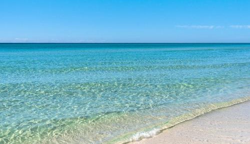 One-Bedroom Apartment - Oceanfront