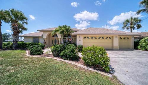 Three-Bedroom Vacation Home 