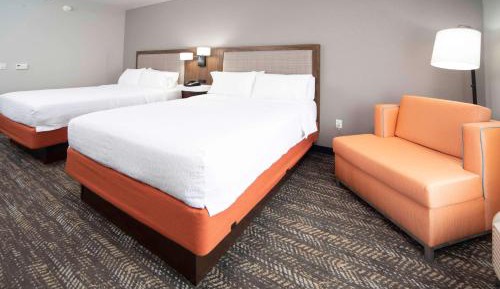 Room with Two Queen Beds - Non-Smoking
