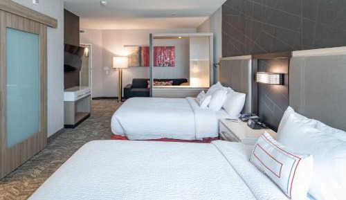 Queen Suite with Two Queen Beds and Trundle Sofa