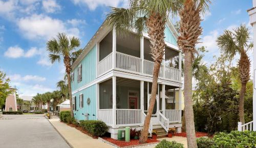Three-Bedroom Vacation Home 