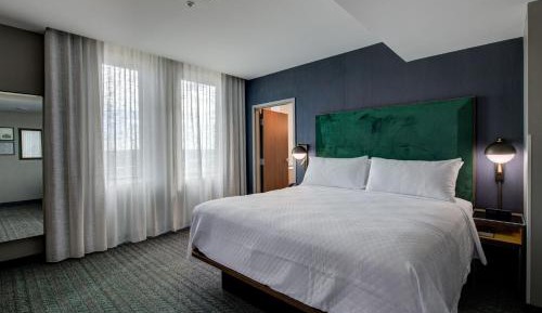 Executive King Suite with Sofa Bed