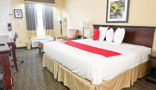 King Room - Non-Smoking