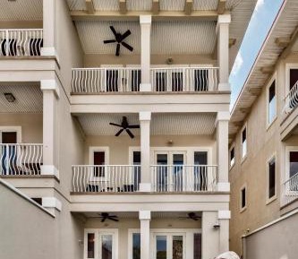 Five-Bedroom Holiday Home